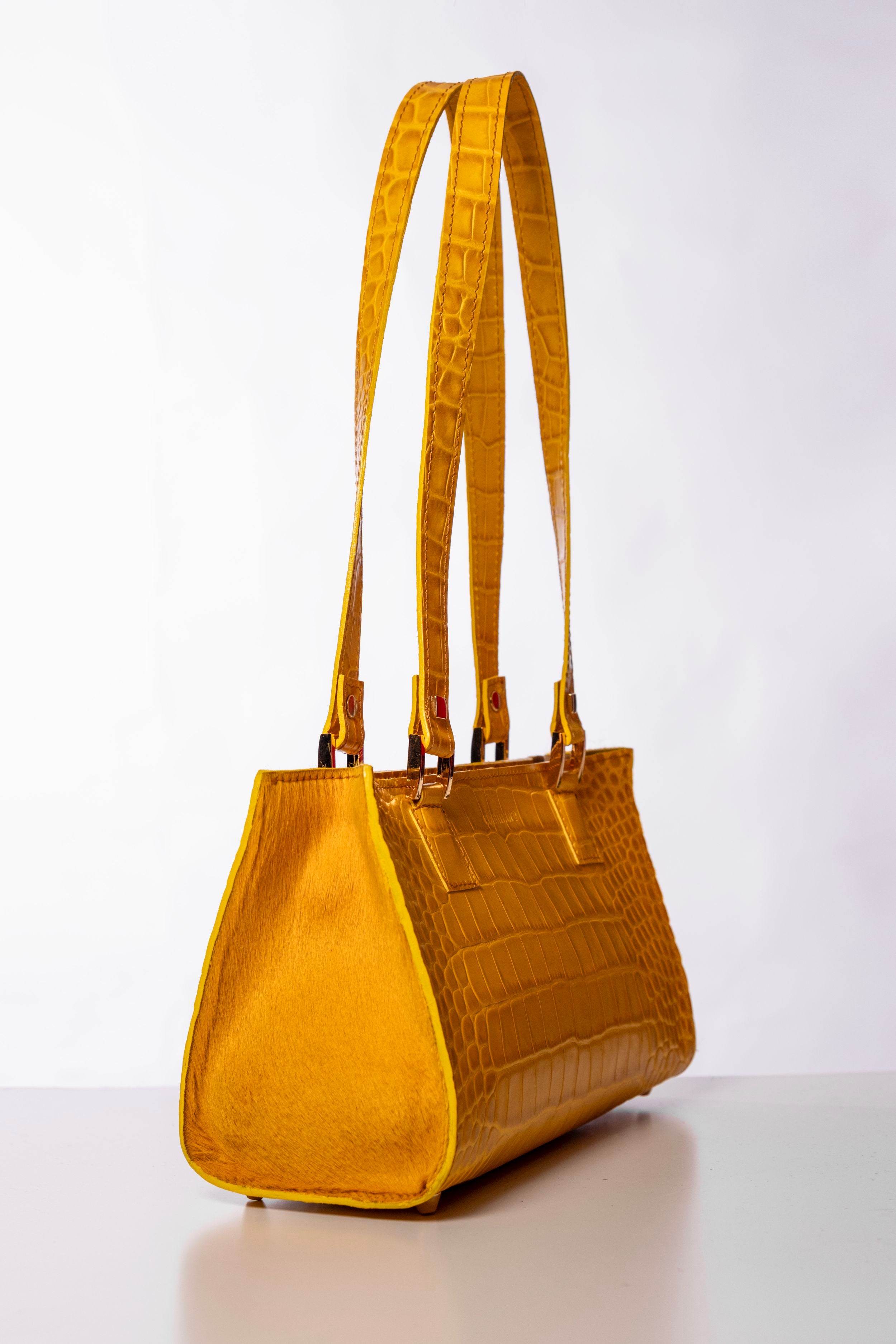 Eva Yellow