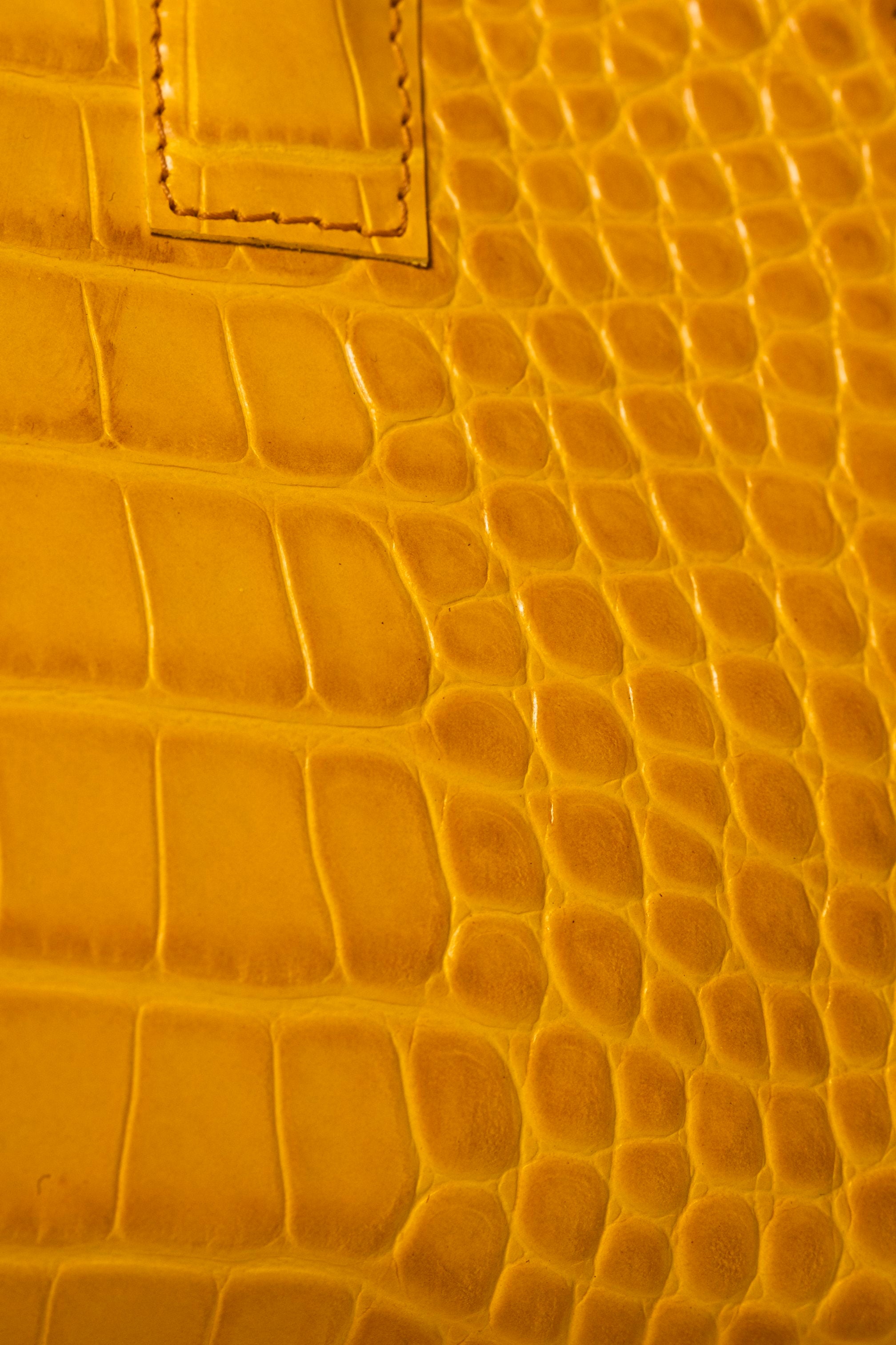 Eva Yellow